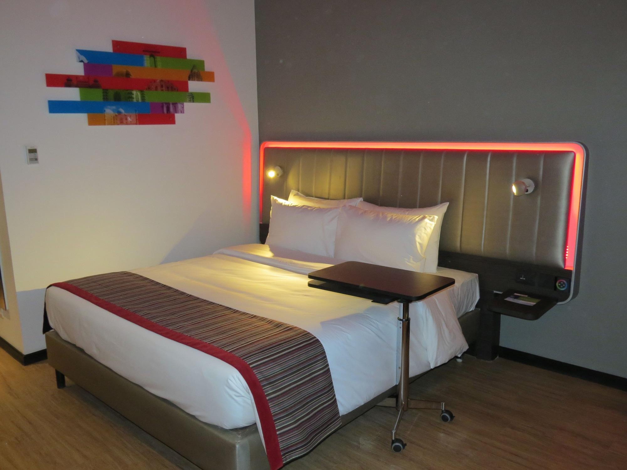 Park Inn By Radisson Gurgaon Bilaspur Manesar Exterior foto